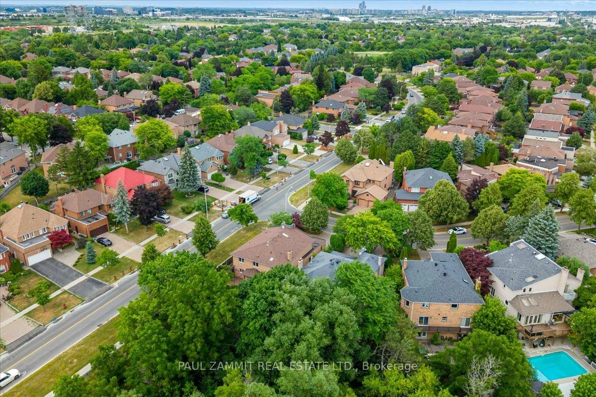 1, Bronte, Thornlea, Markham