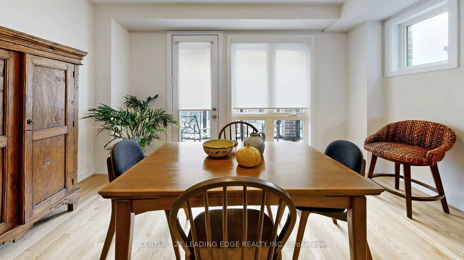 75, MIKAYLA, Cornell, Markham