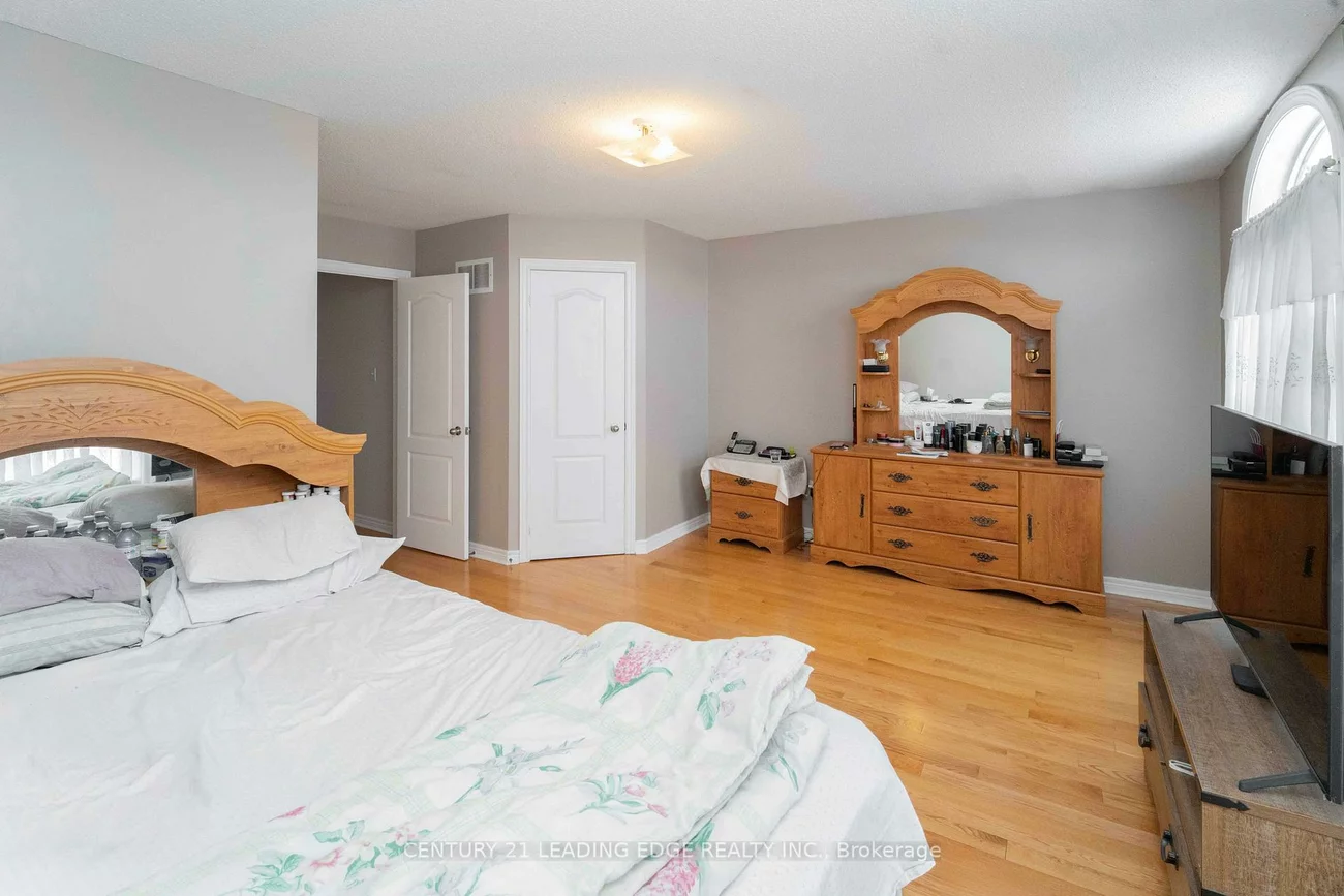 21, Summerlea, Middlefield, Markham