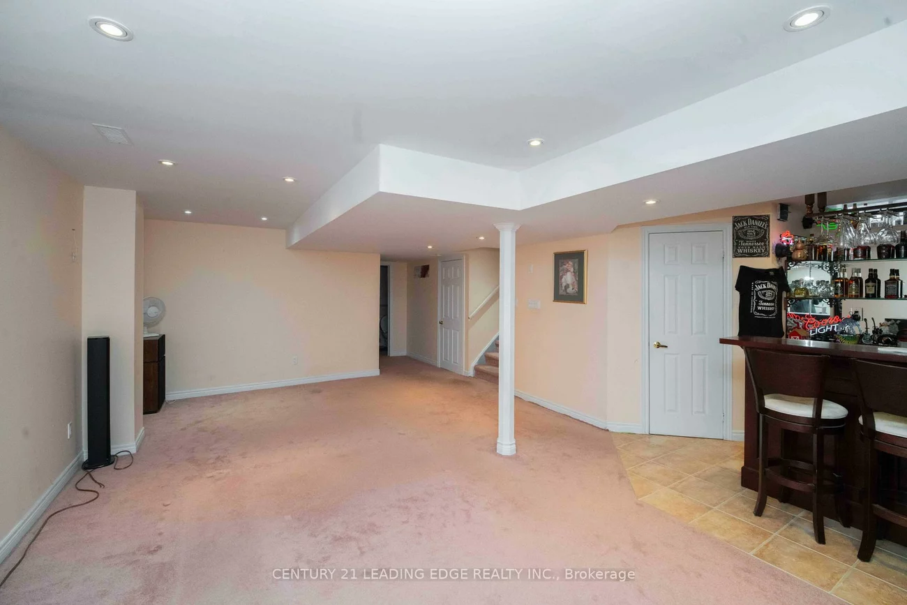 21, Summerlea, Middlefield, Markham