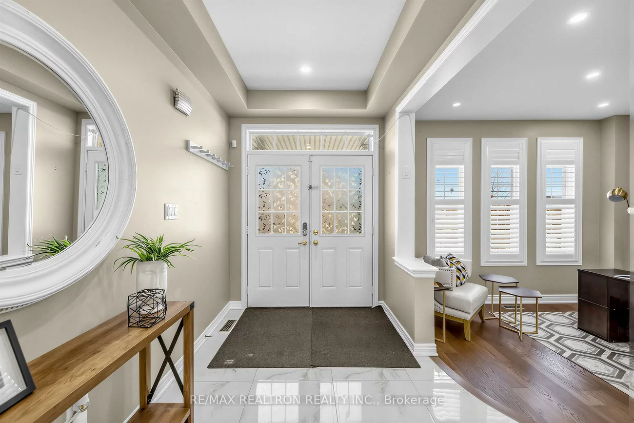 21, Rennie, Box Grove, Markham