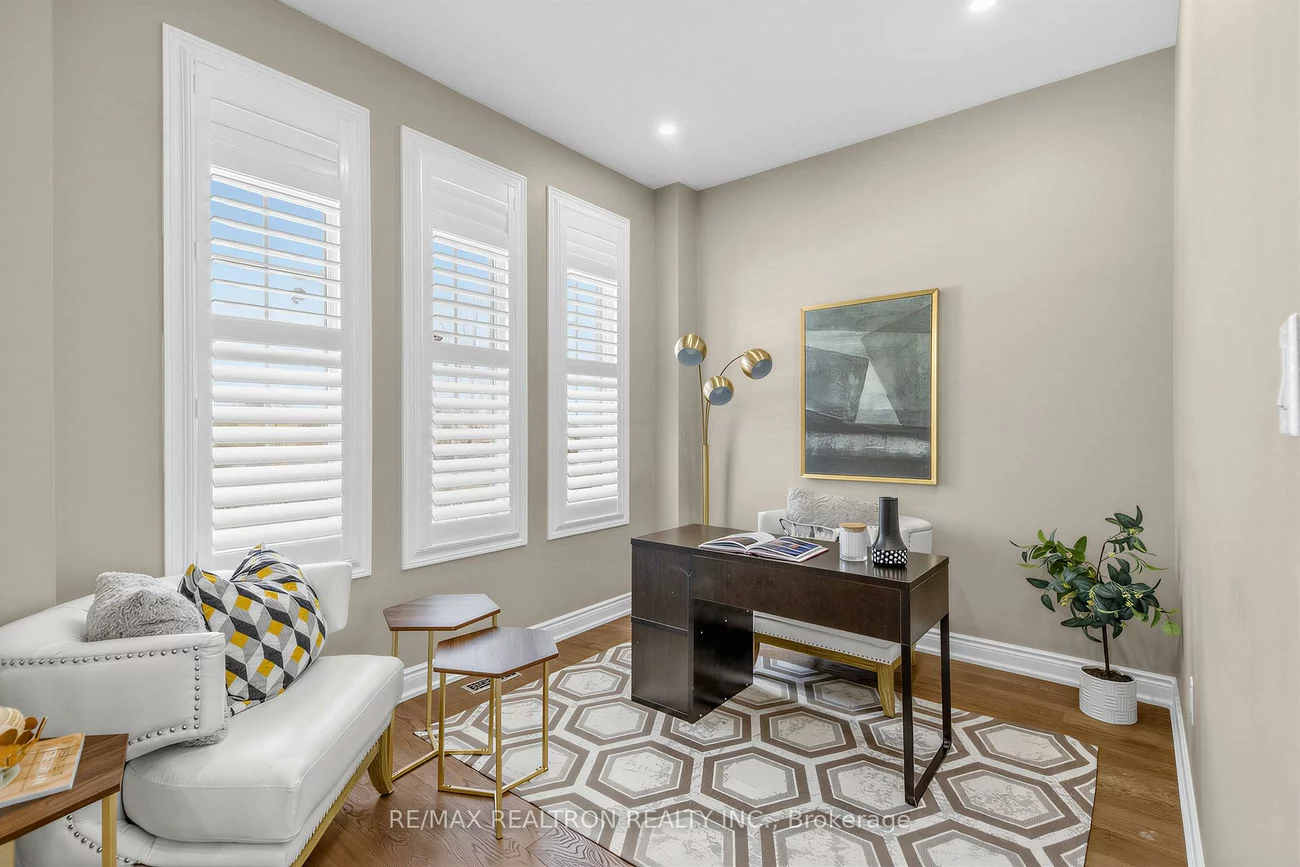 21, Rennie, Box Grove, Markham