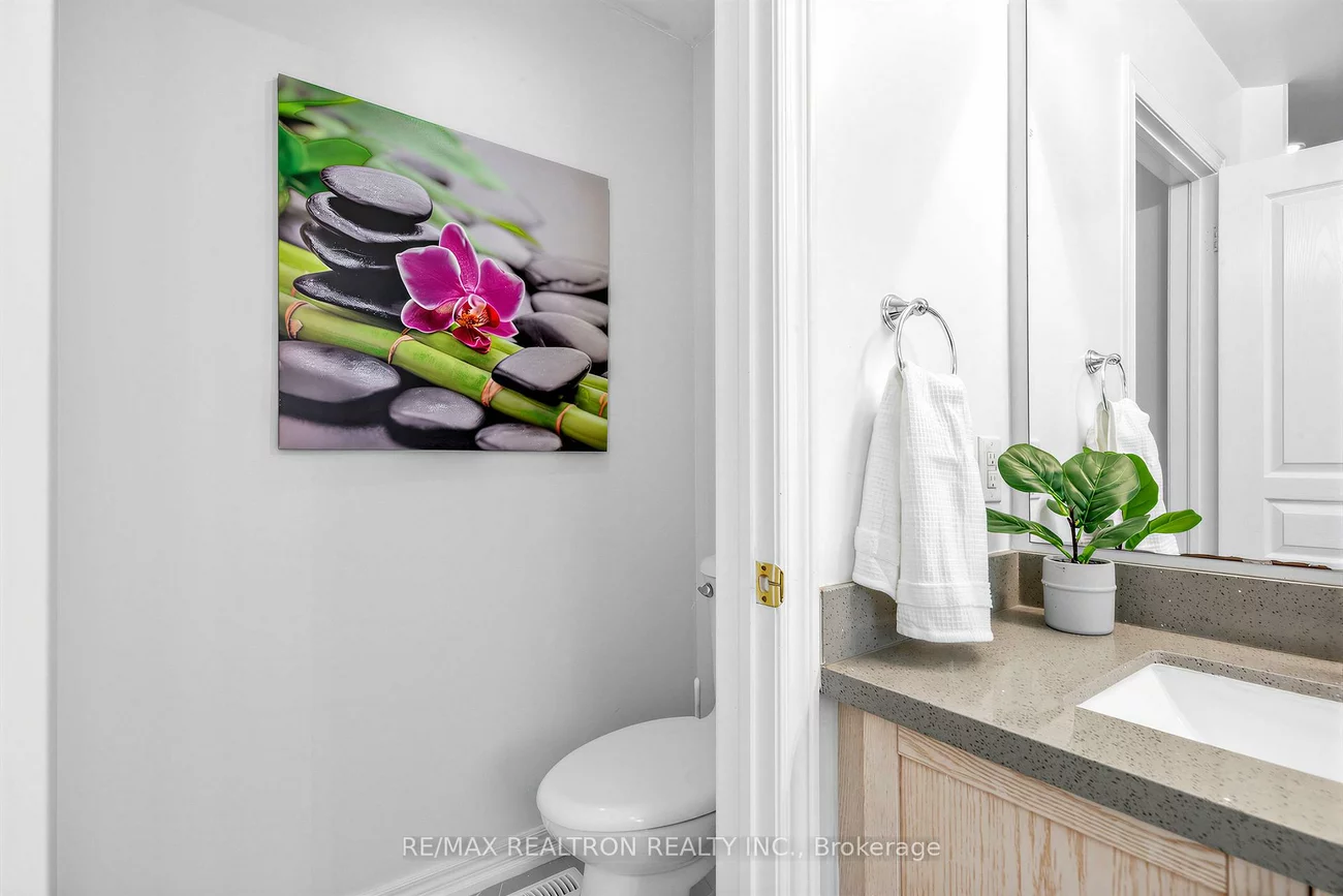 21, Rennie, Box Grove, Markham