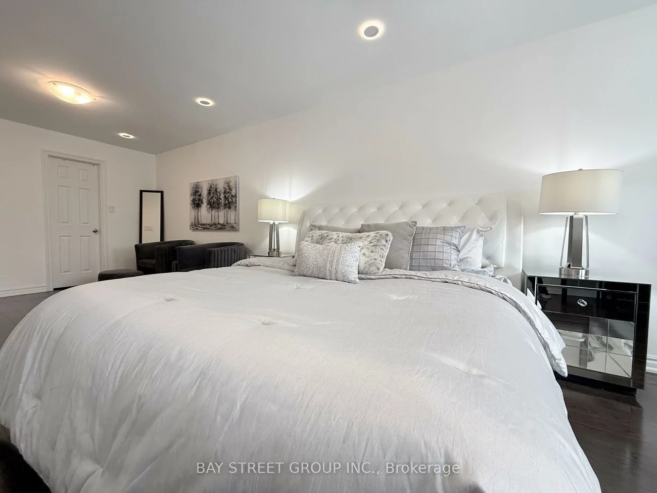 212, risebrough, Milliken Mills West, Markham