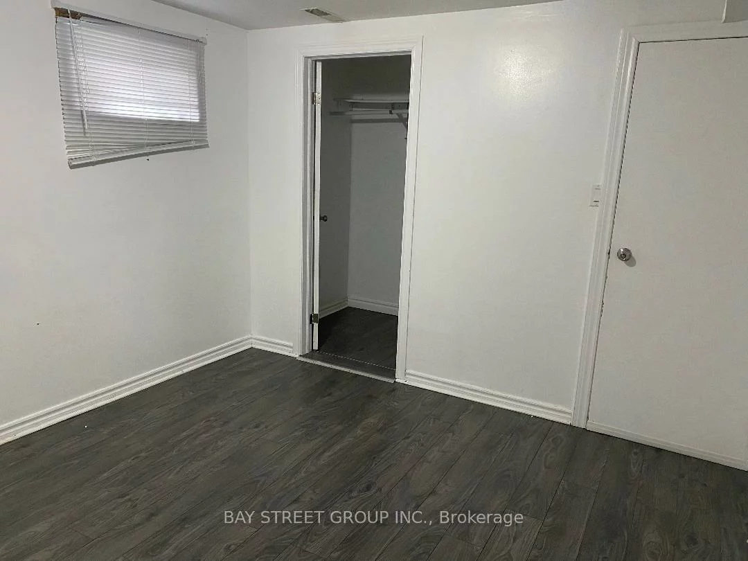 212, risebrough, Milliken Mills West, Markham