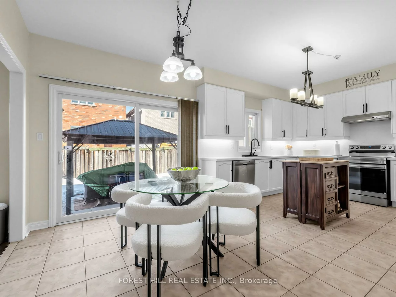 240, Swan Park, Greensborough, Markham