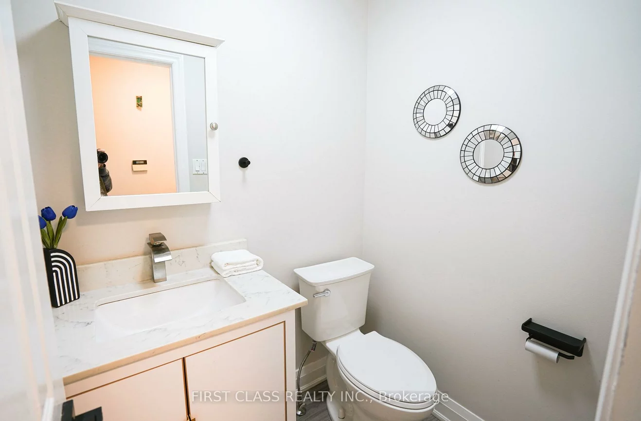 12, Radford, Sherwood-Amberglen, Markham