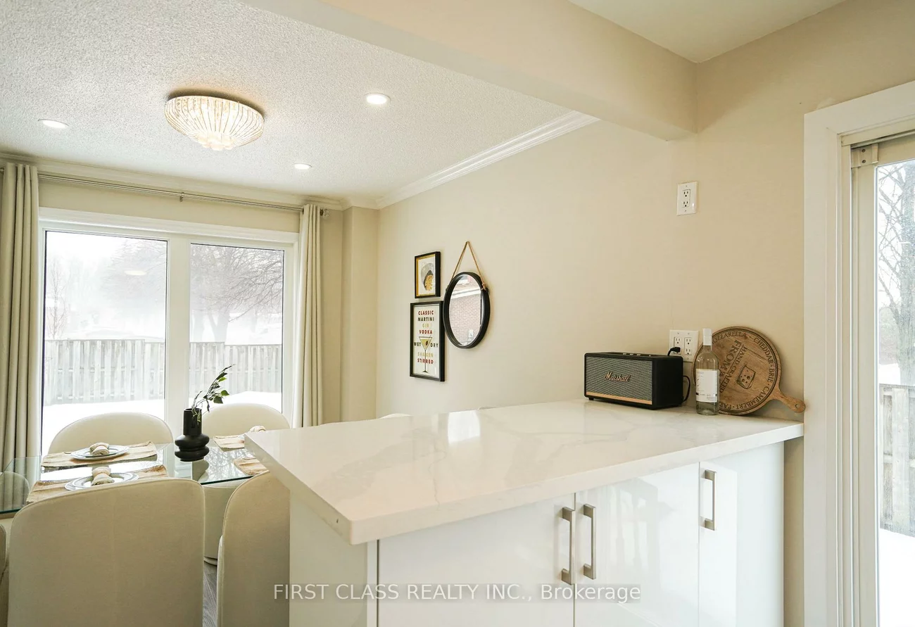 12, Radford, Sherwood-Amberglen, Markham