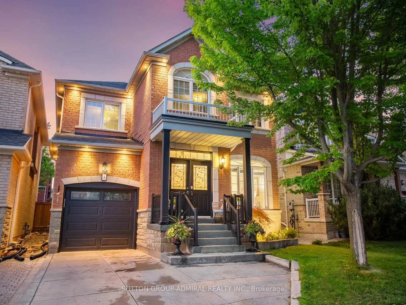4, Haywood, Victoria Manor-Jennings Gate, Markham