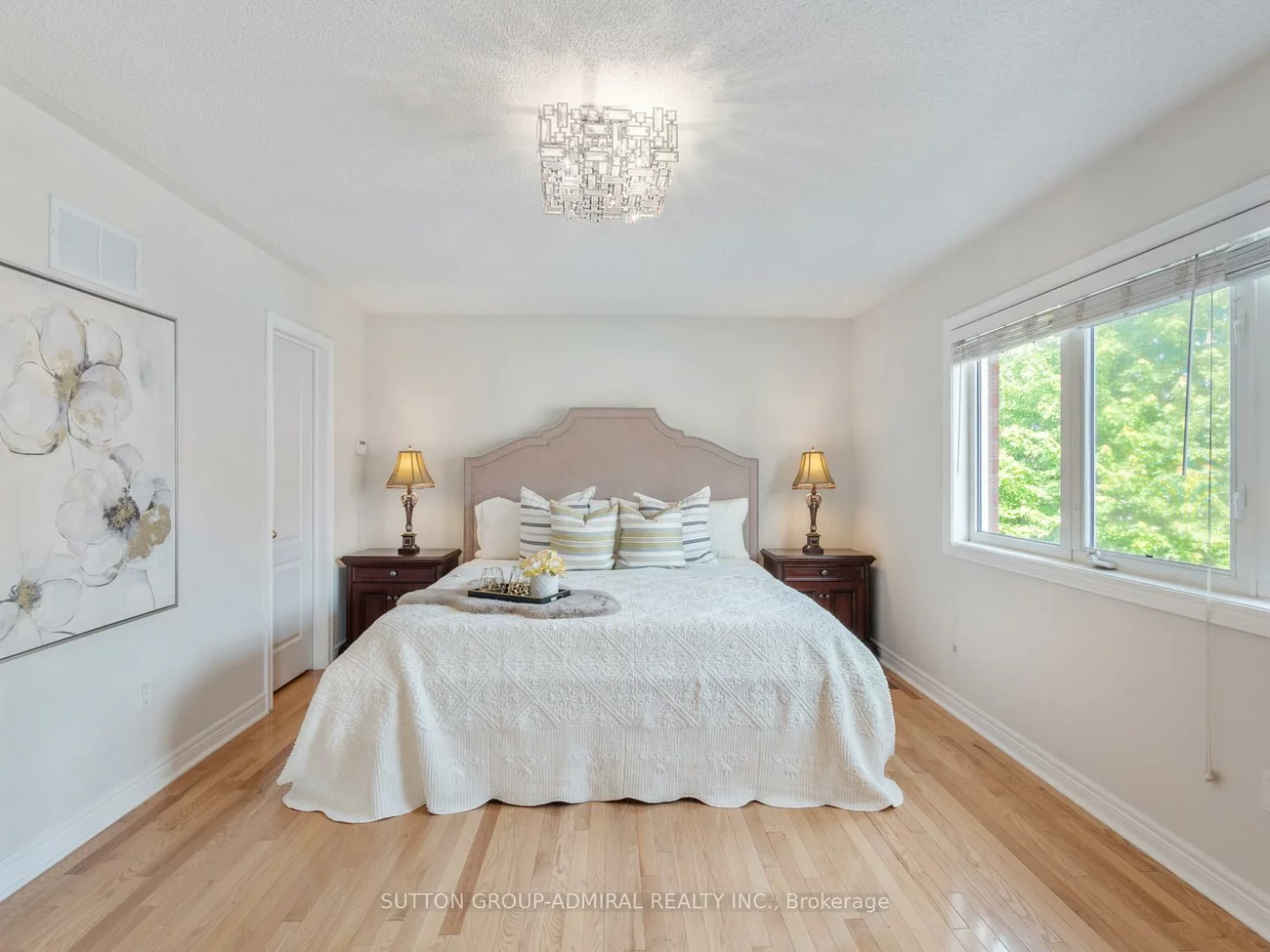 4, Haywood, Victoria Manor-Jennings Gate, Markham