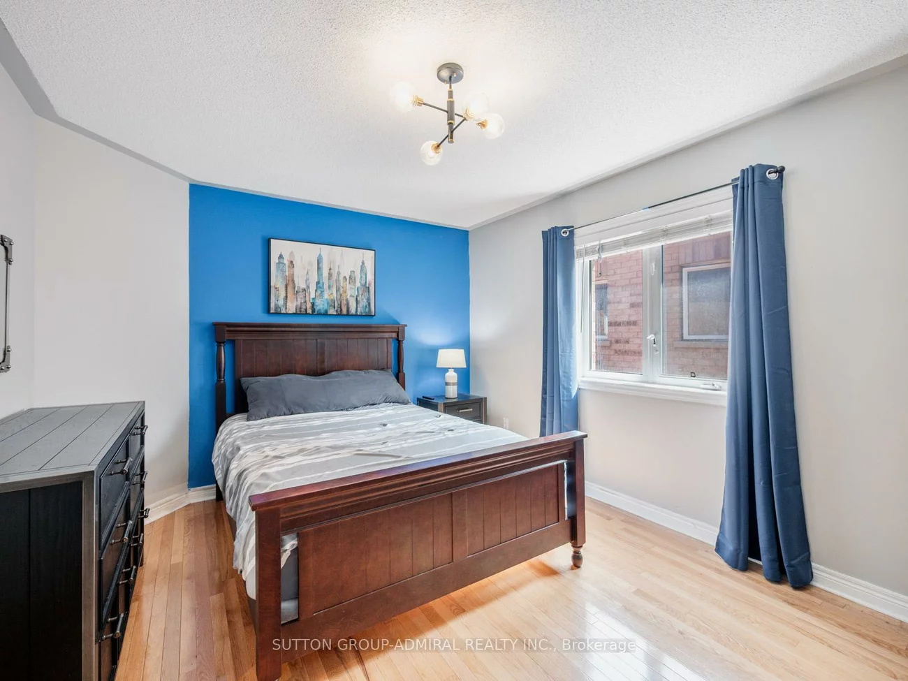 4, Haywood, Victoria Manor-Jennings Gate, Markham