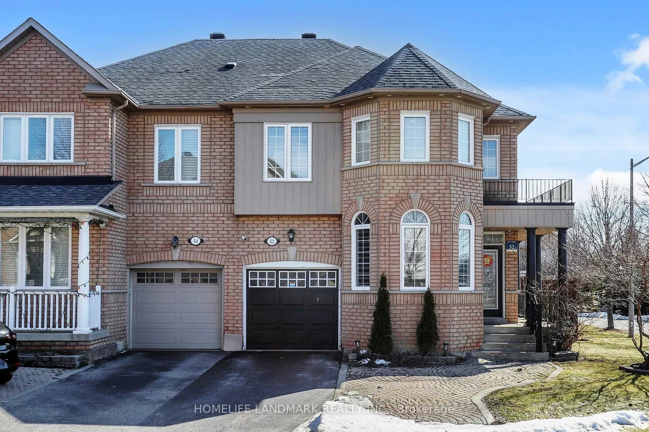 52, Lakespring, Cachet, Markham