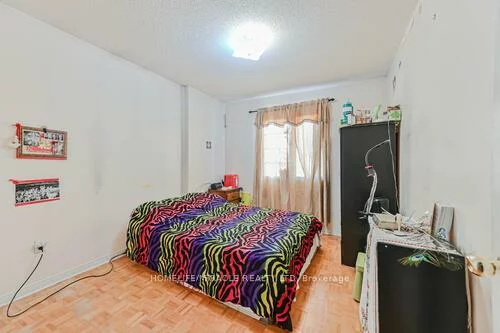 79, Billingsley, Cedarwood, Markham