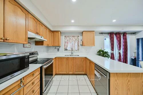 79, Billingsley, Cedarwood, Markham