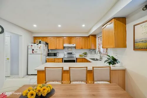 79, Billingsley, Cedarwood, Markham