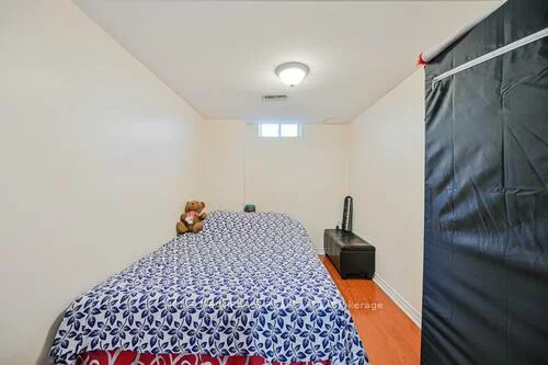 79, Billingsley, Cedarwood, Markham