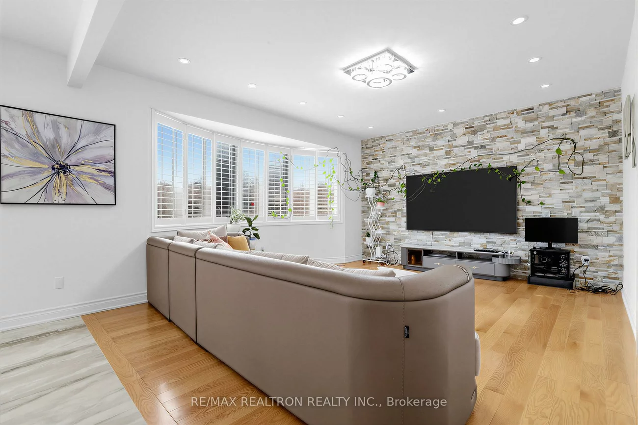 71, Plum Tree, Cachet, Markham