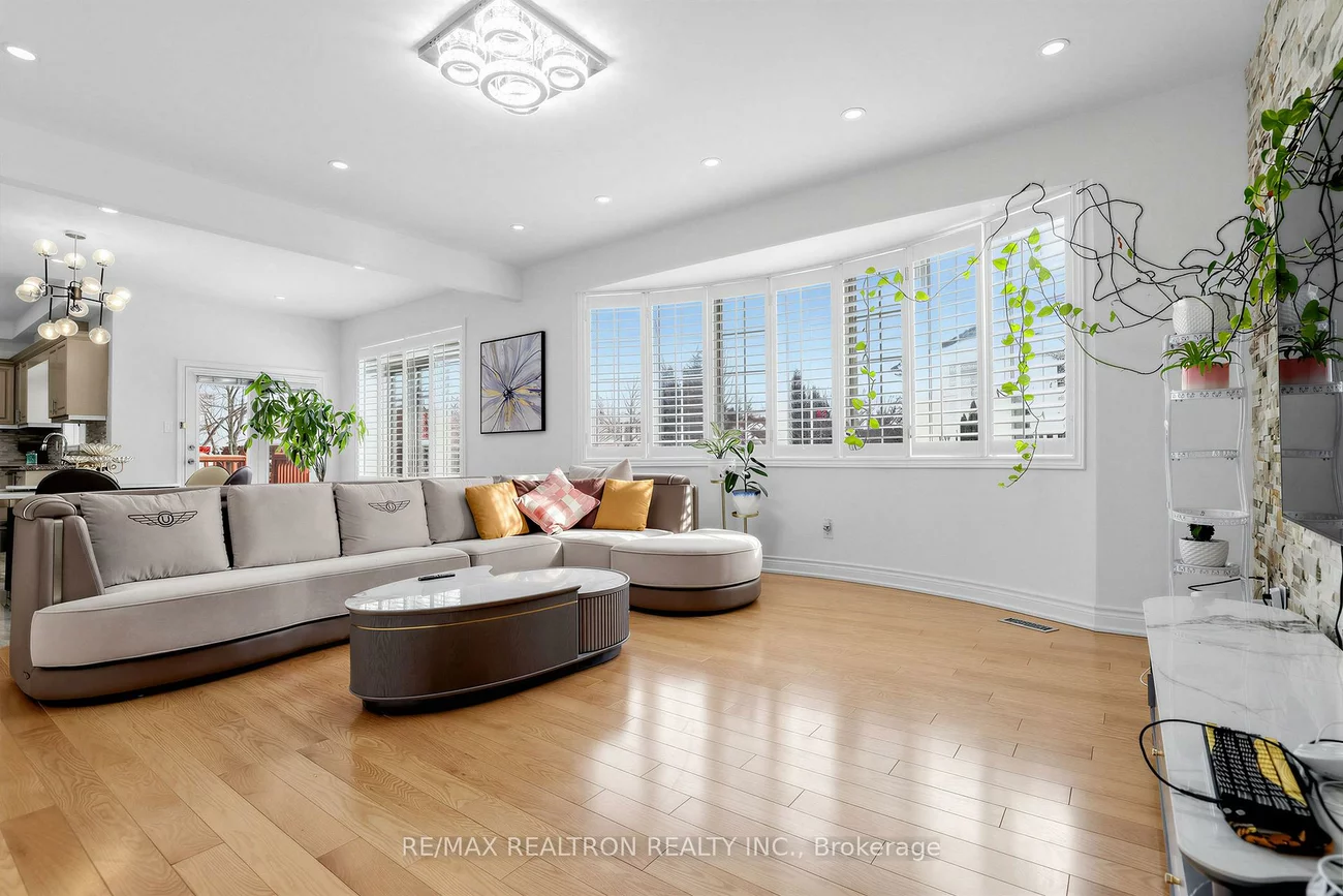 71, Plum Tree, Cachet, Markham