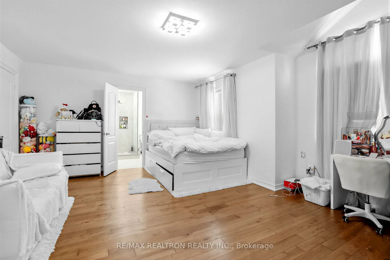 71, Plum Tree, Cachet, Markham