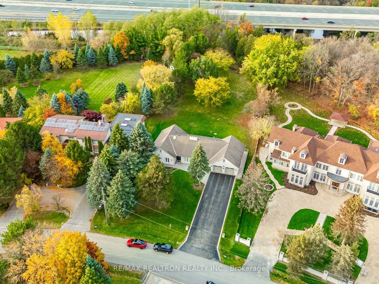 33, Carolwood, Rouge River Estates, Markham