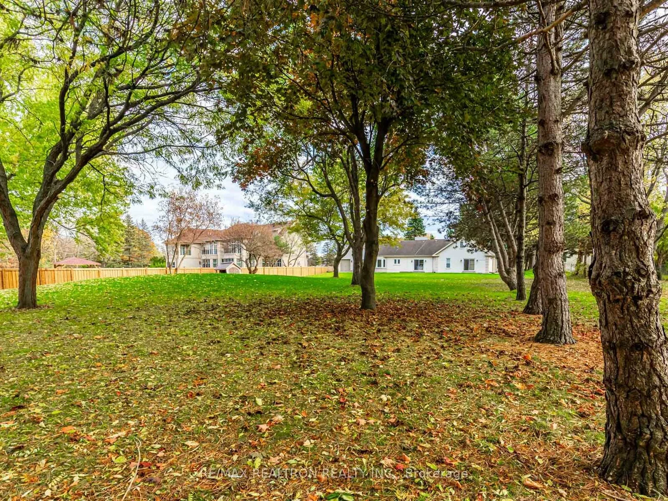 33, Carolwood, Rouge River Estates, Markham