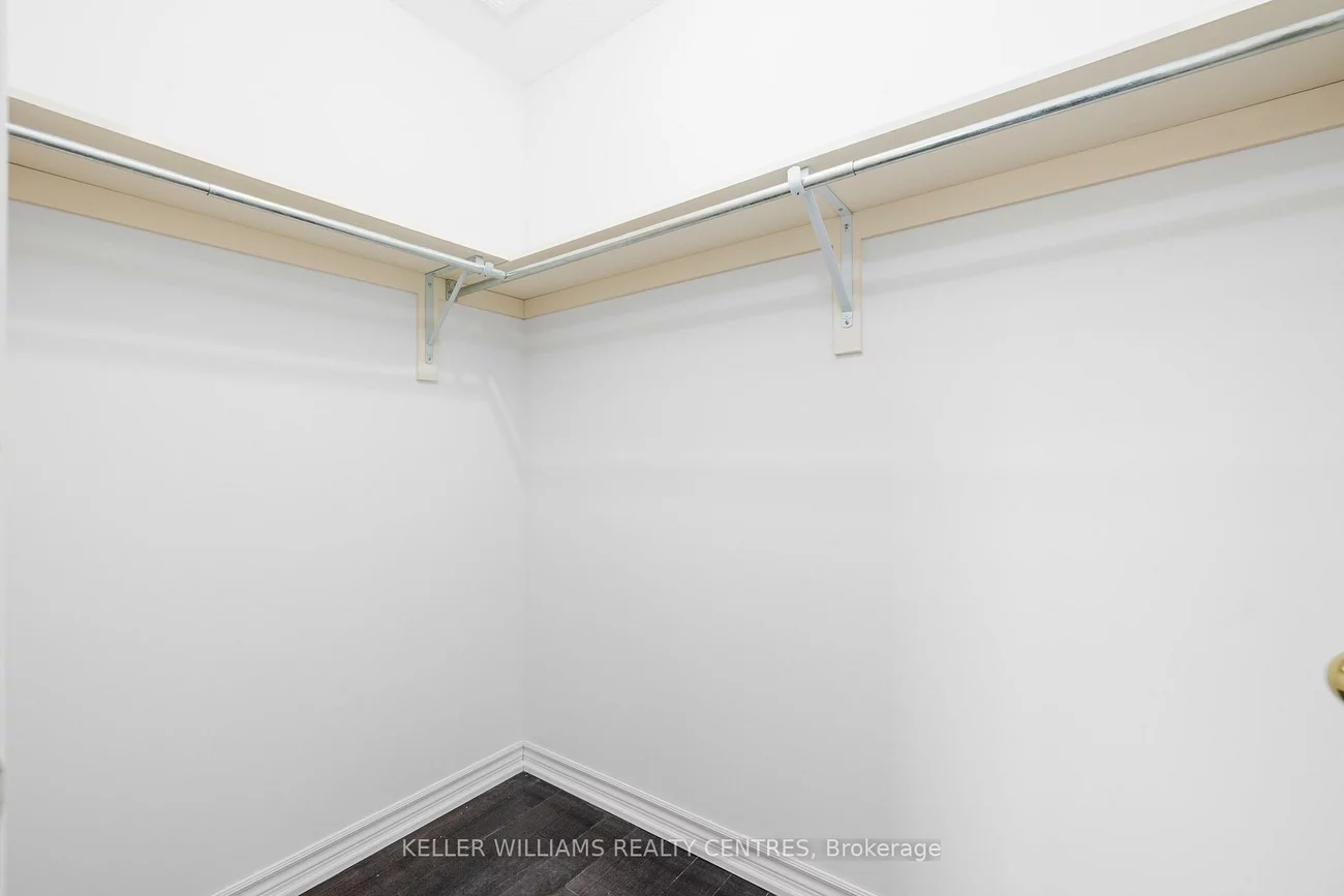 86, Donald Buttress, Cathedraltown, Markham