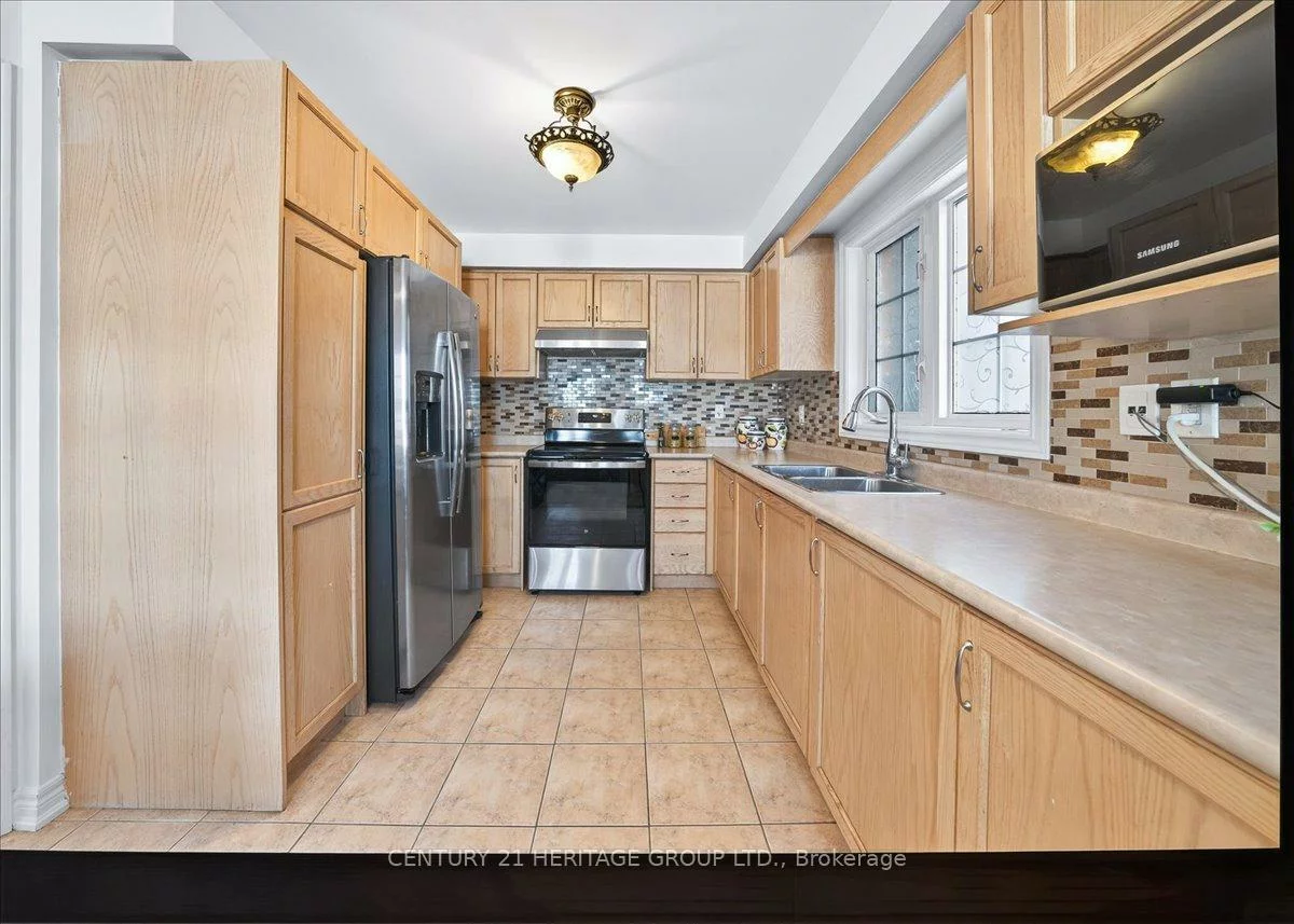 31, Kalvinster, Cornell, Markham