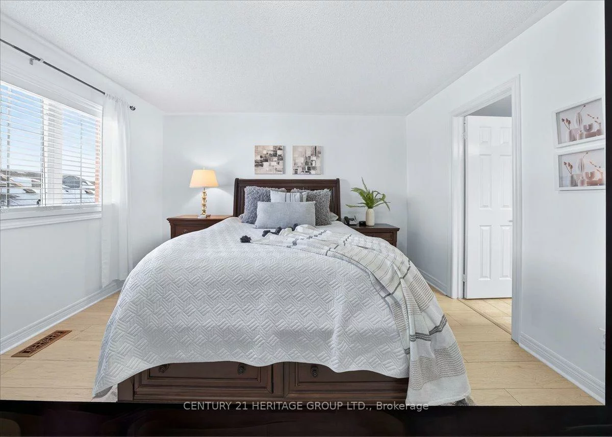 31, Kalvinster, Cornell, Markham