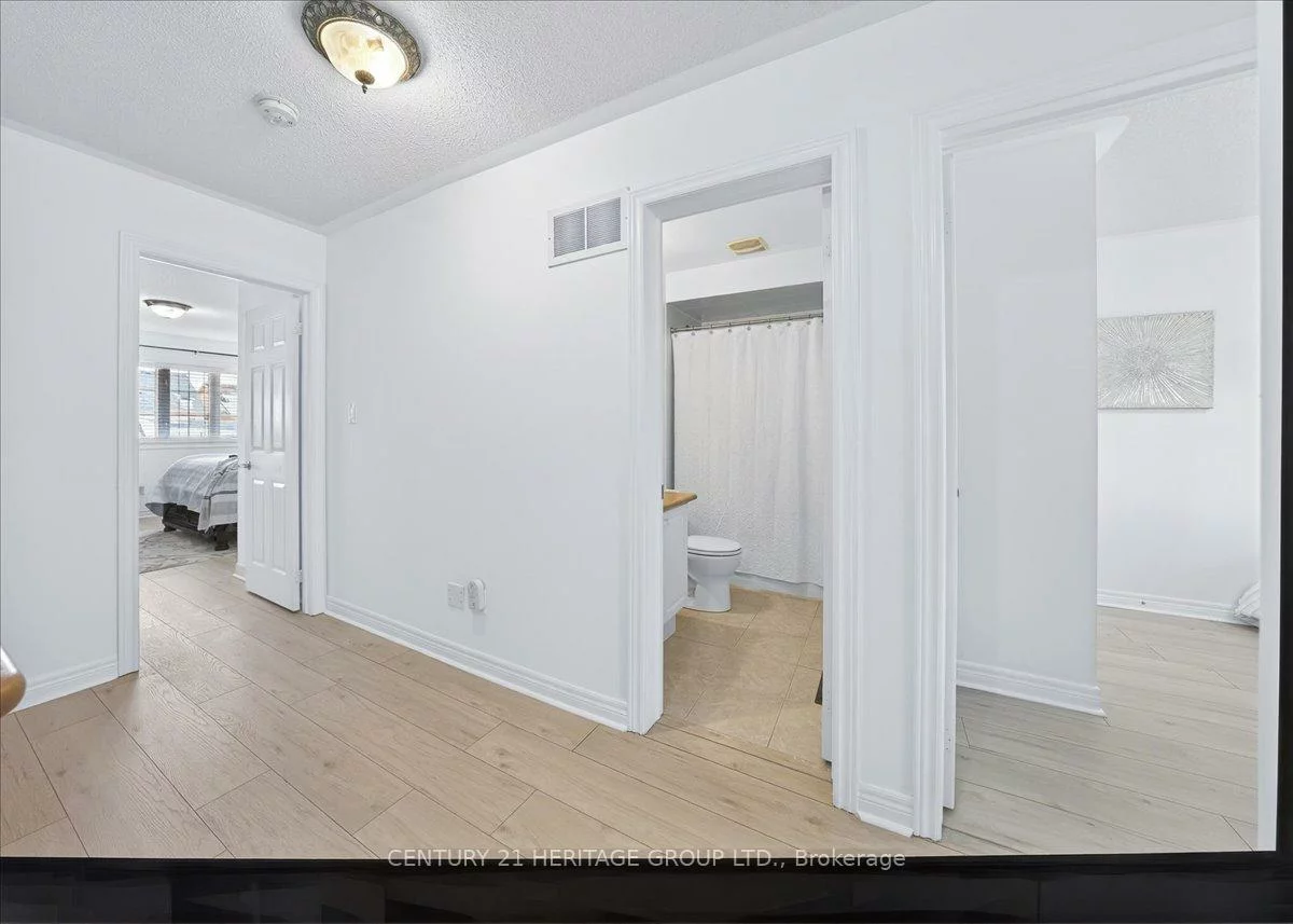 31, Kalvinster, Cornell, Markham