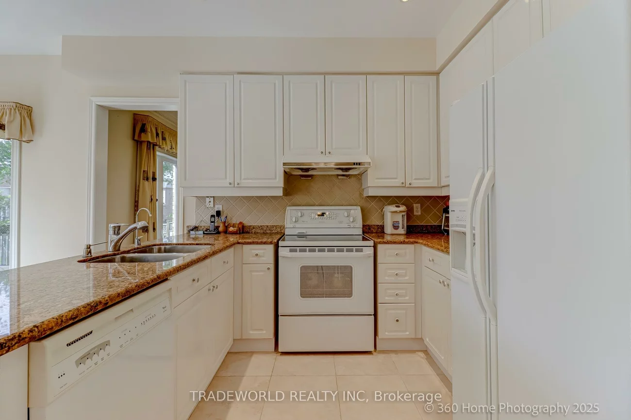 80, Eyer, Cachet, Markham