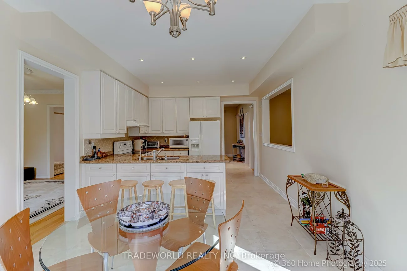 80, Eyer, Cachet, Markham