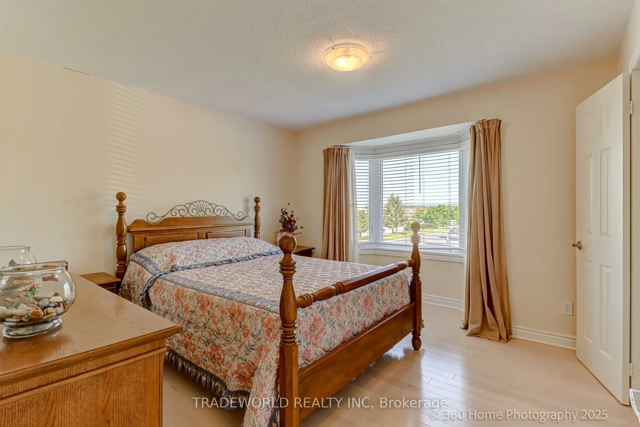 80, Eyer, Cachet, Markham