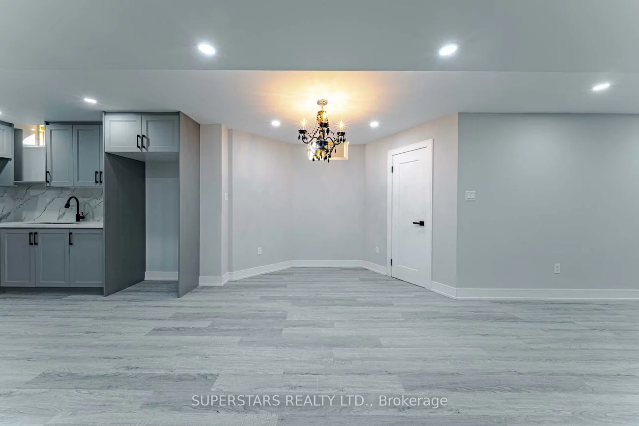 113, Riverwalk, Box Grove, Markham