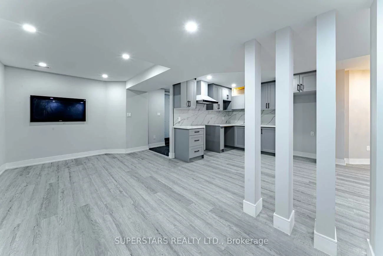 113, Riverwalk, Box Grove, Markham