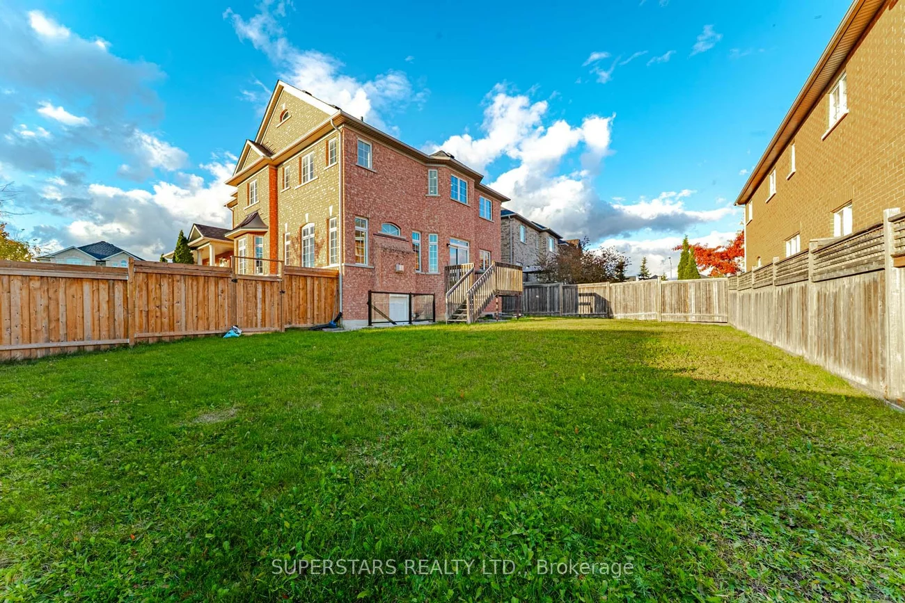 113, Riverwalk, Box Grove, Markham