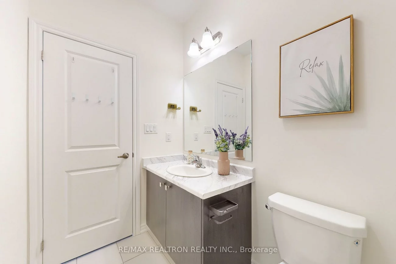 9, Breyworth, Victoria Square, Markham