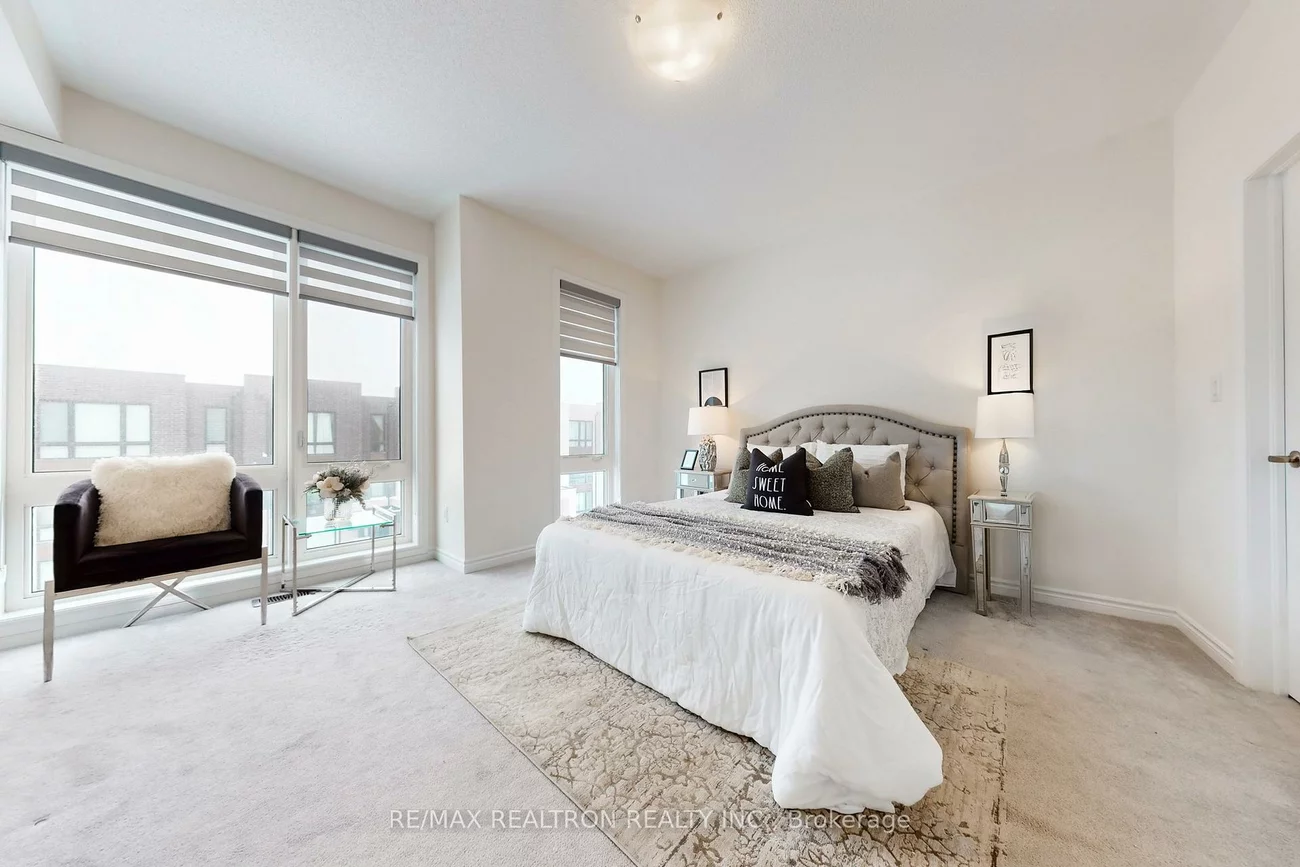 9, Breyworth, Victoria Square, Markham