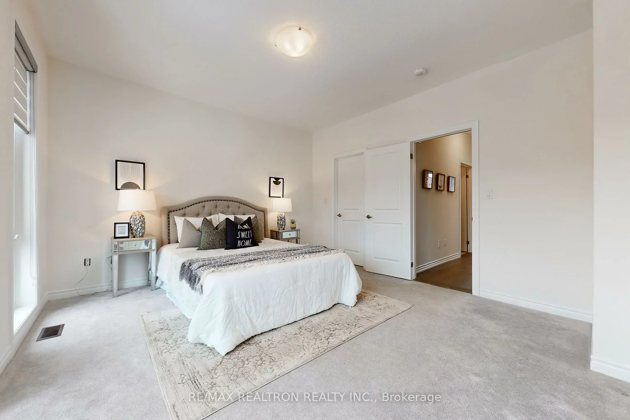 9, Breyworth, Victoria Square, Markham