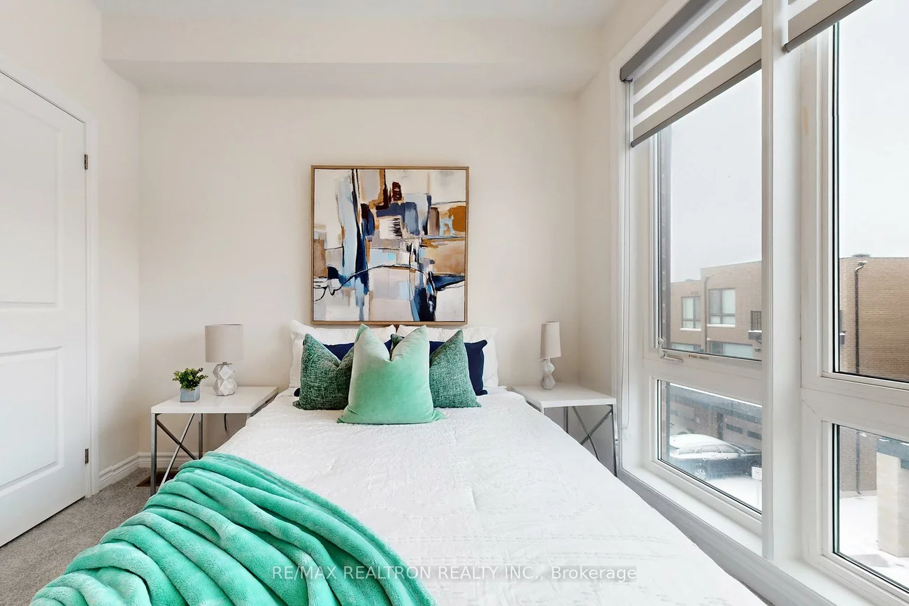 9, Breyworth, Victoria Square, Markham