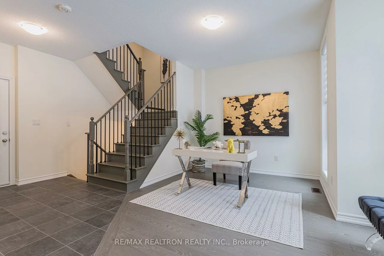 9, Breyworth, Victoria Square, Markham