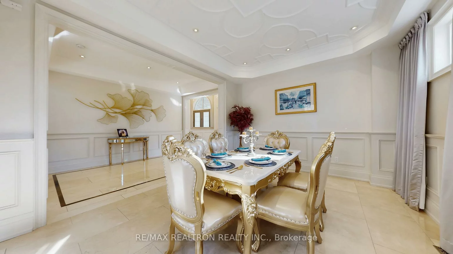 16, Rinas, Victoria Square, Markham