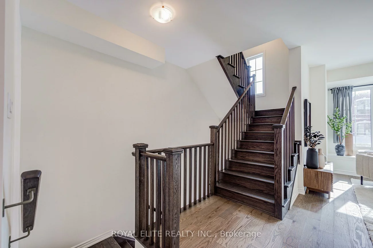 97, Thomas Frisby Jr, Victoria Square, Markham