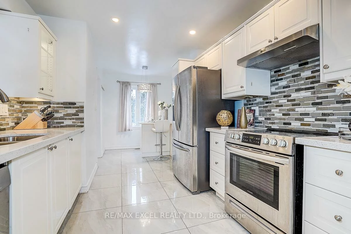 28, Holsworthy, German Mills, Markham