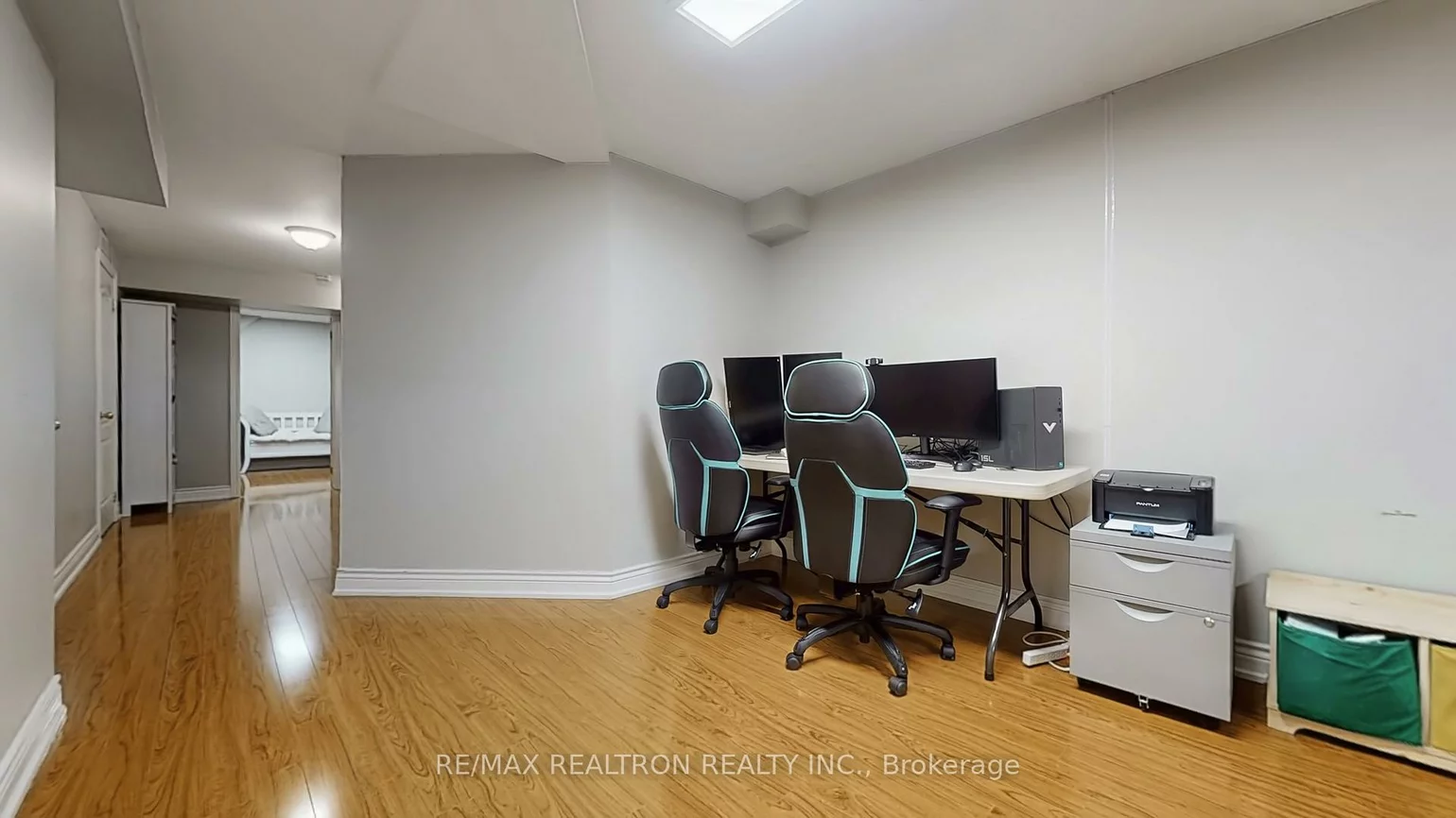 24, Glendennan, Cornell, Markham