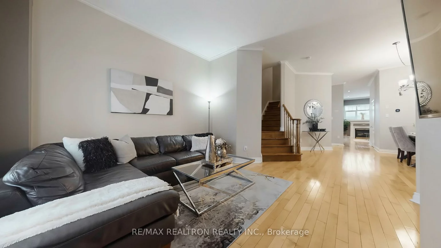 24, Glendennan, Cornell, Markham