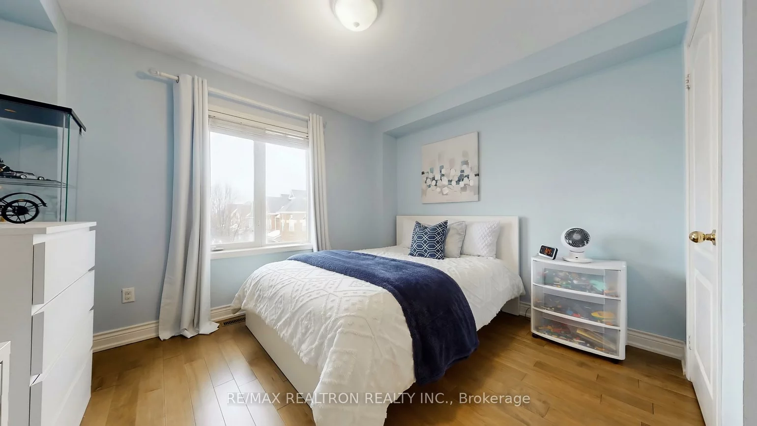 24, Glendennan, Cornell, Markham