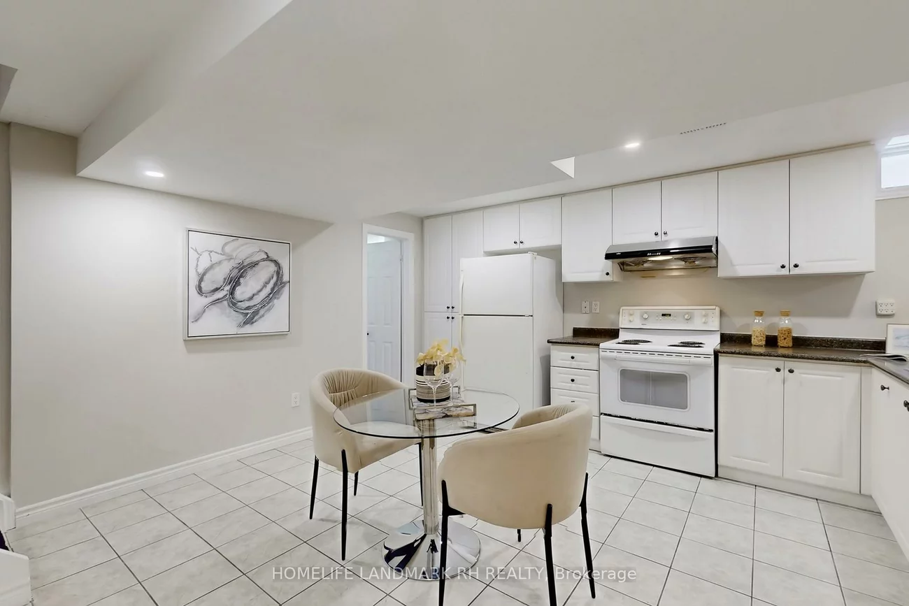 60, Whistler, Milliken Mills West, Markham