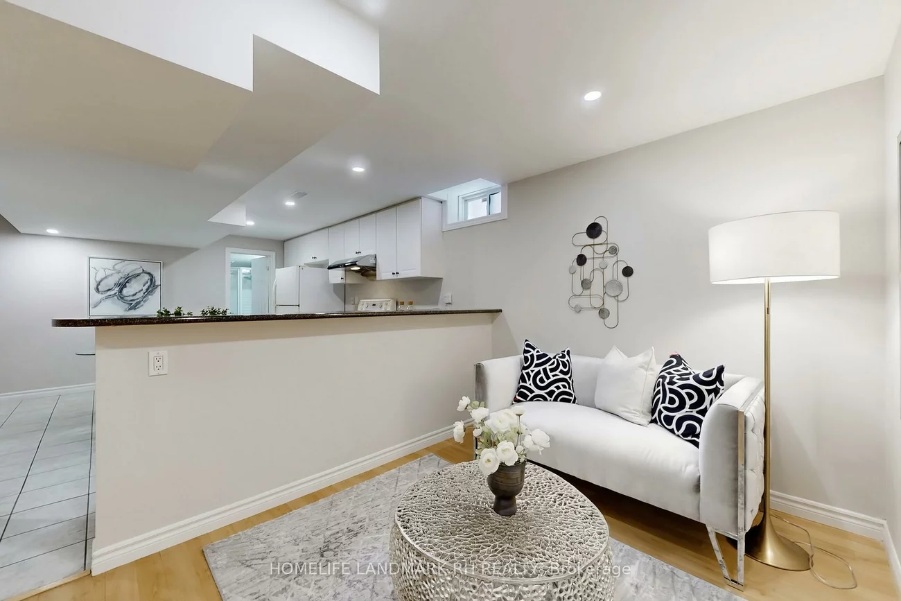 60, Whistler, Milliken Mills West, Markham