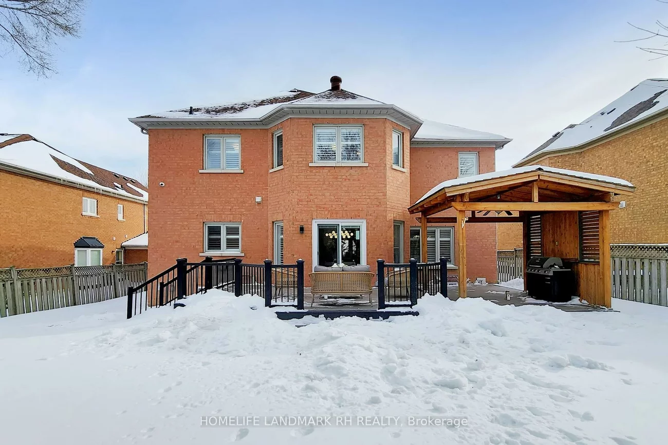 129, Golden Tulip, Cachet, Markham