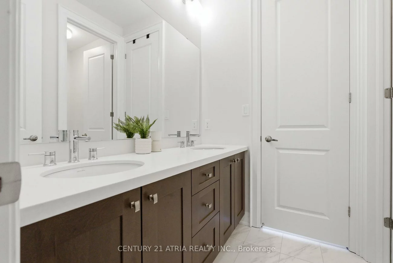 5160, 16th, Berczy, Markham